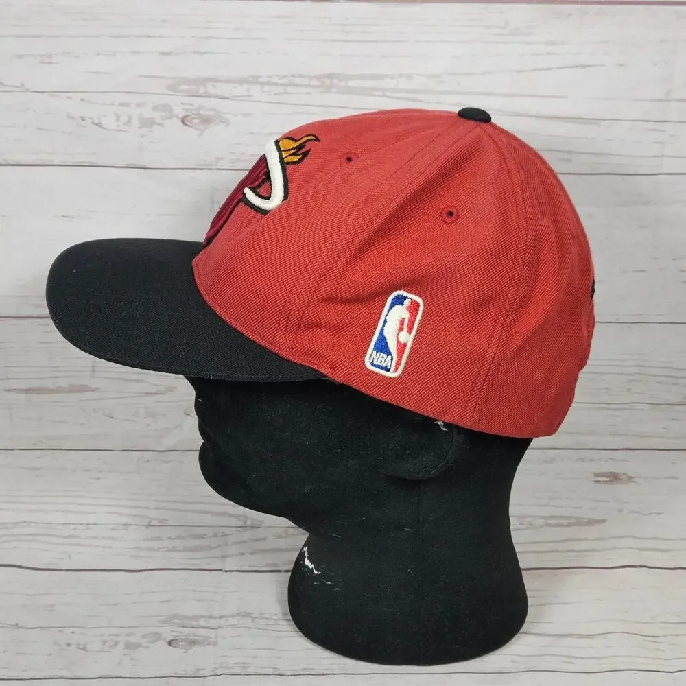 Miami Heat Mitchell & Ness Snapback Hat Adjustable Red Black NBA Logo Men's